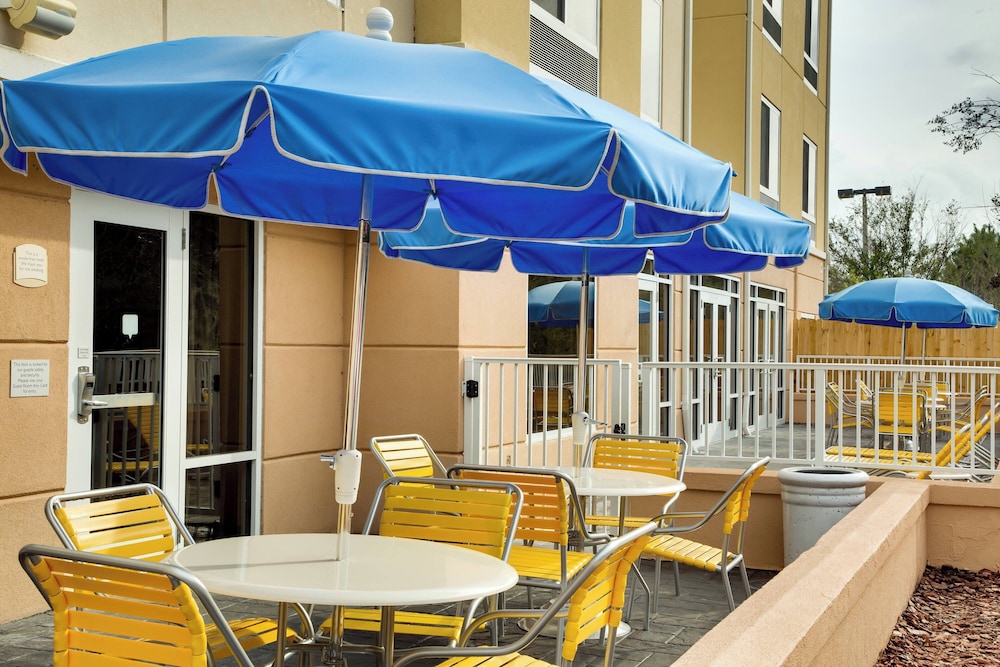 Fairfield Inn And Suites Lake City 29/50