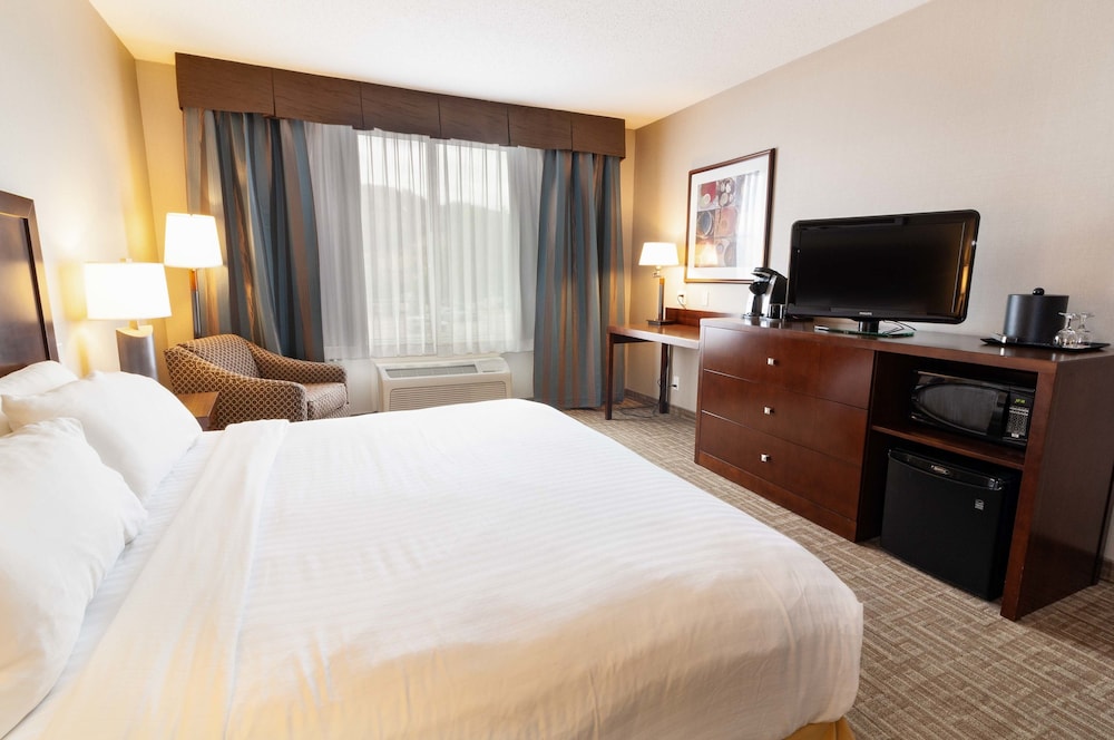 Kanata Kelowna Hotel and Conference Centre 8/47
