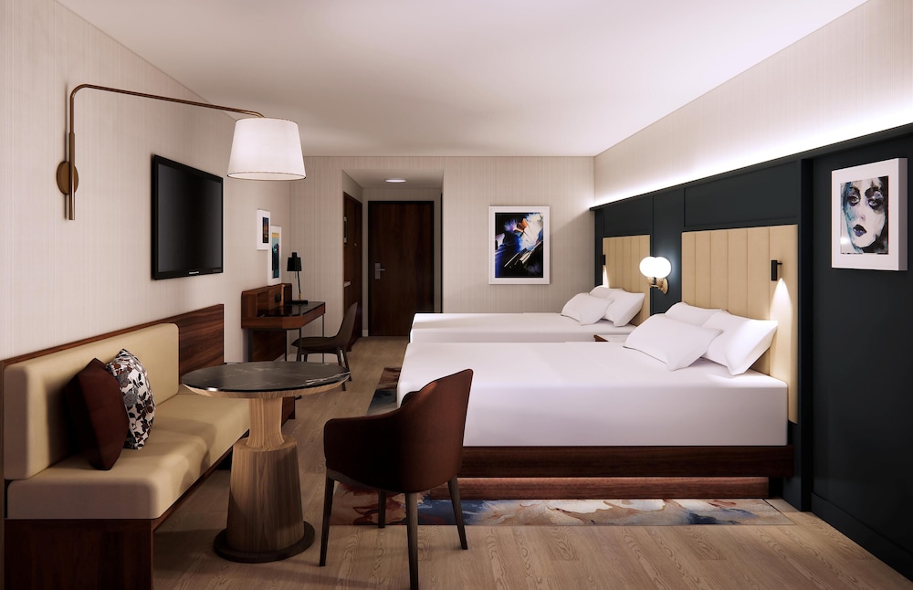 DoubleTree by Hilton North Vancouver 18/67