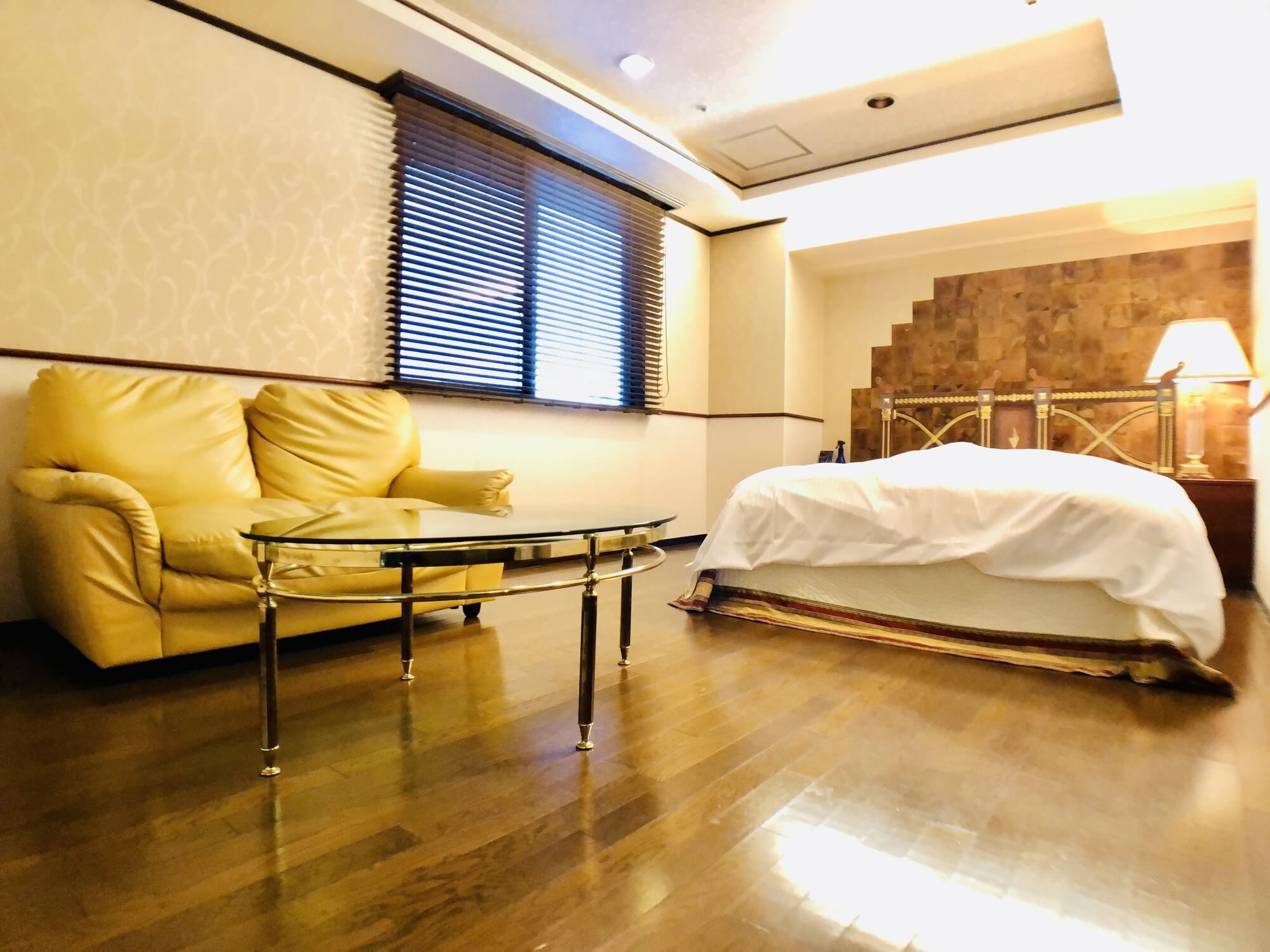 SUPERIOR, DOUBLE BED