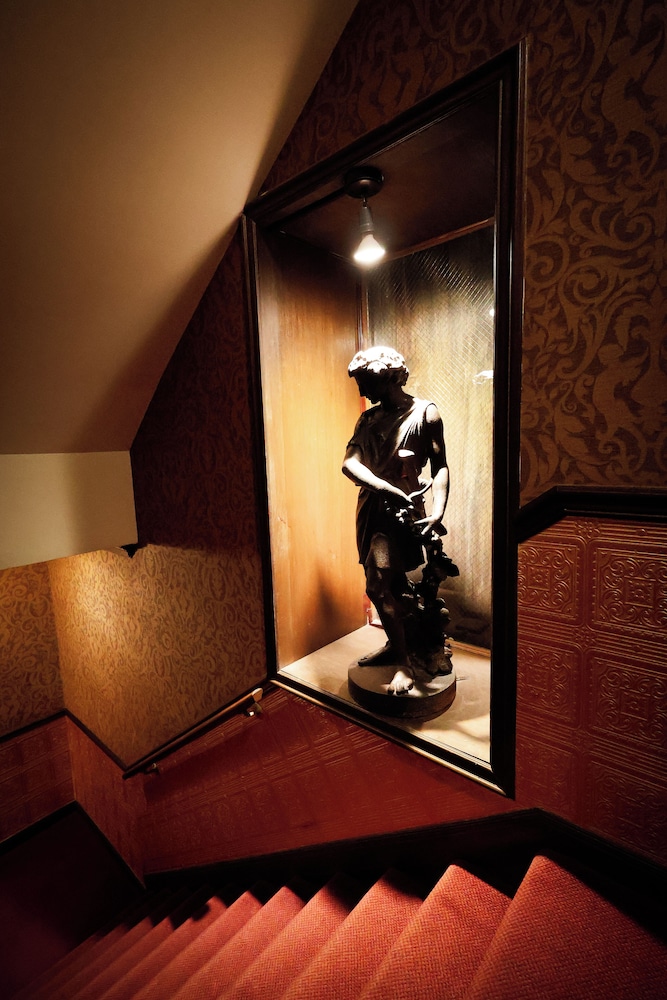 Mizpah Hotel 21/38
