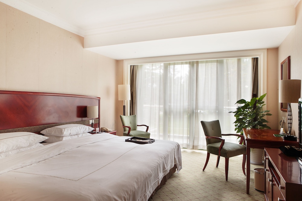 Shanghai Hongqiao State Guest House 12/46