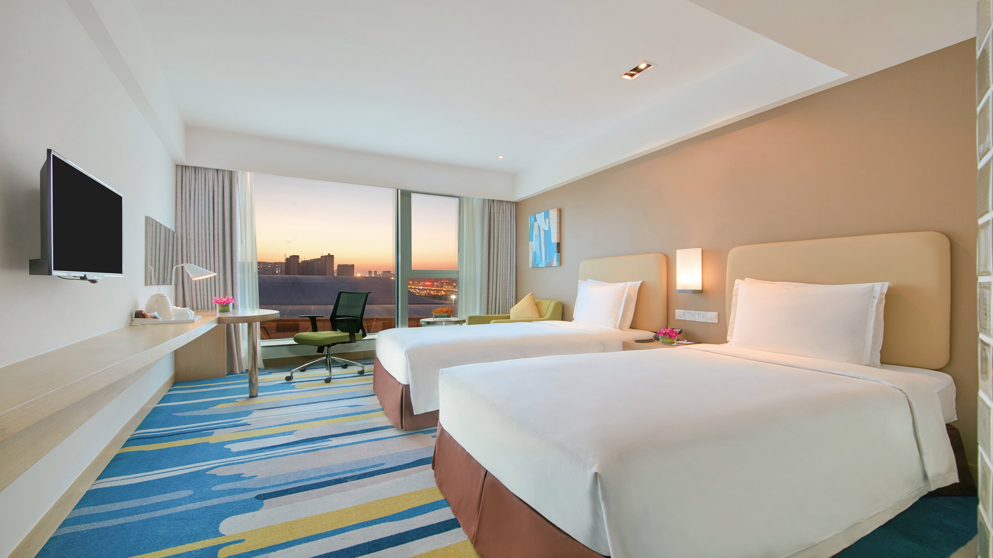 Standard, Twin Beds