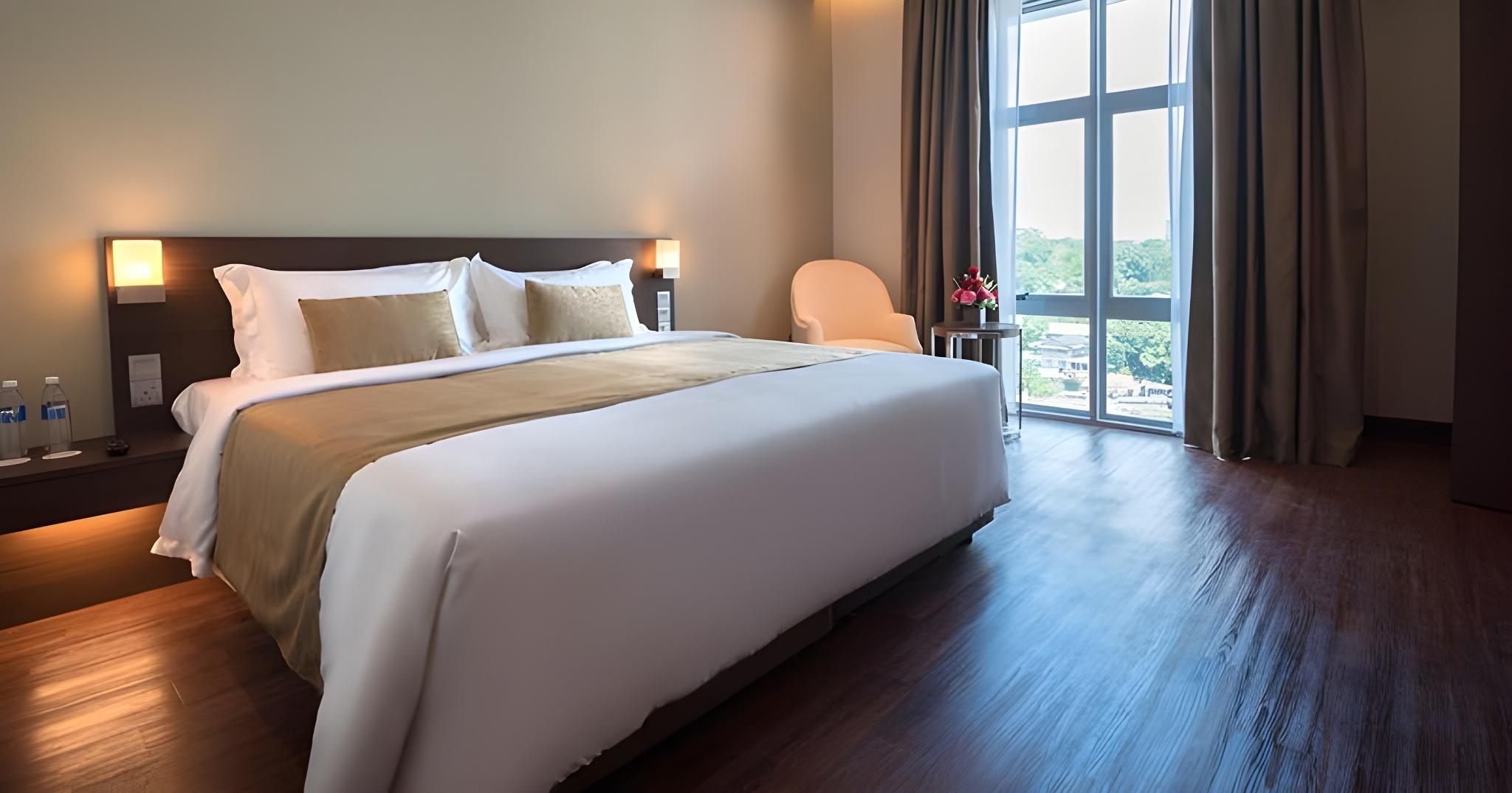 Superior City View Room
