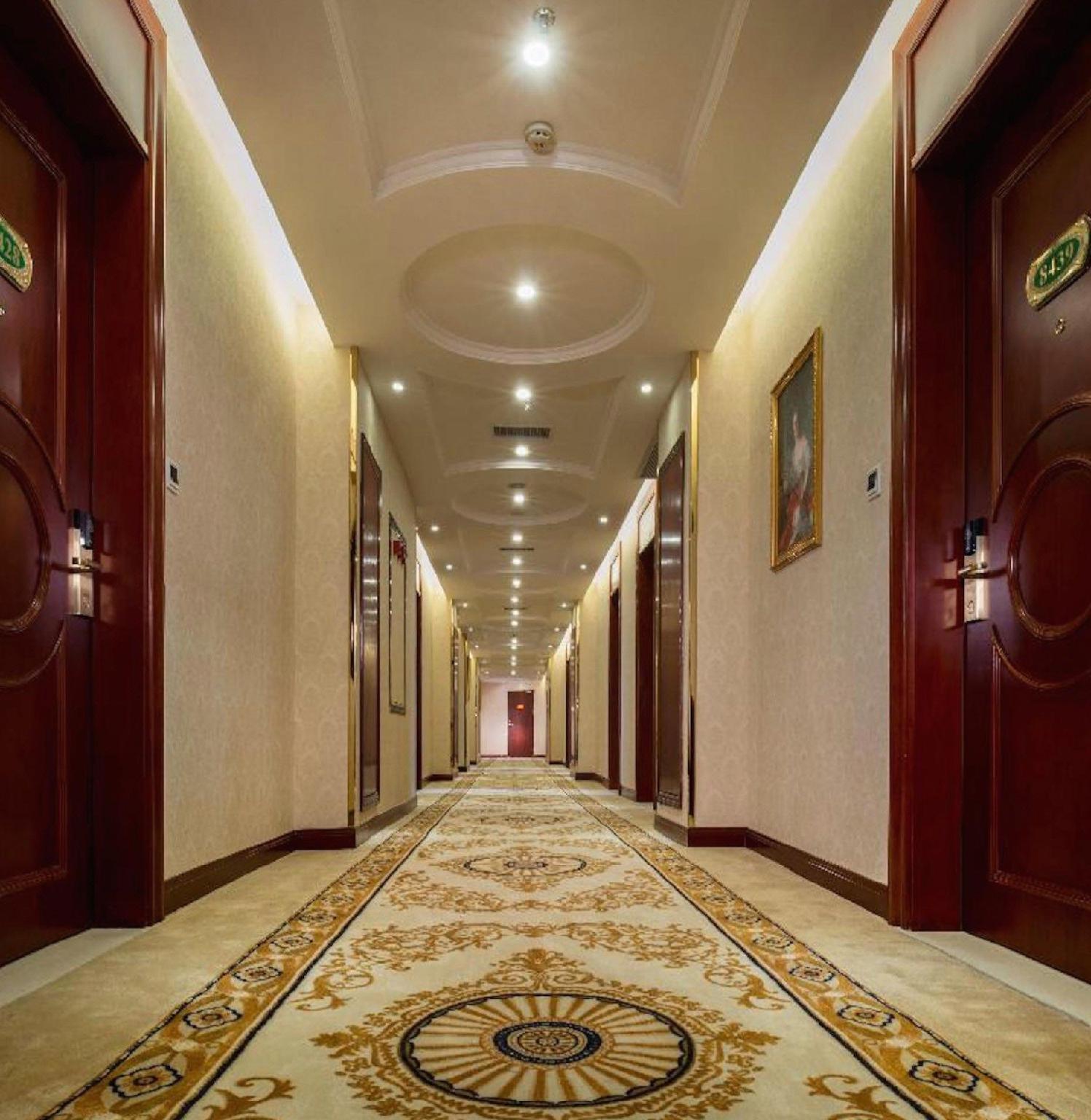 Vienna Hotel Guangzhou Panyu Changlong Shiqiao Metro Station 47/50