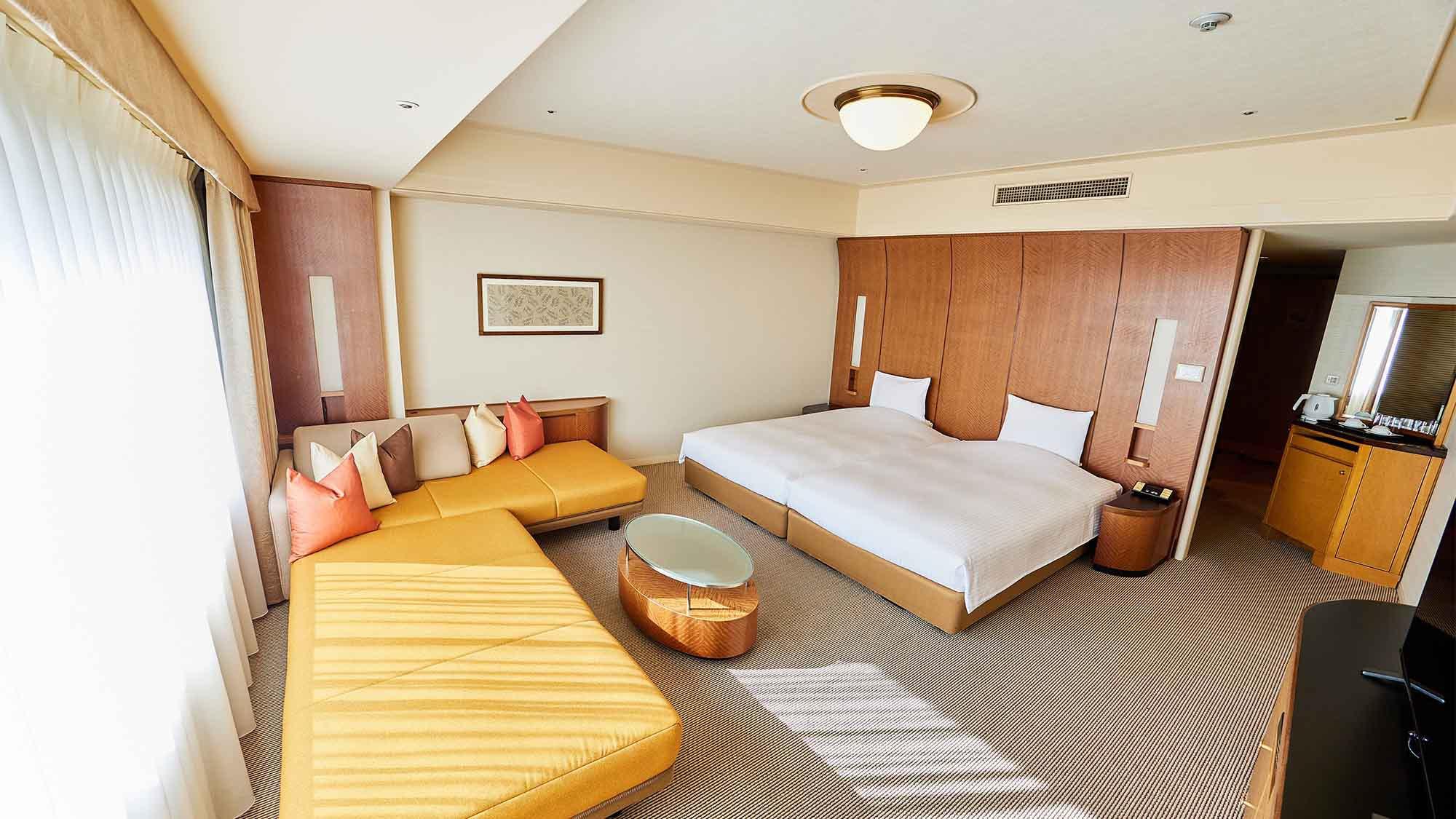 Forest, Twin Beds