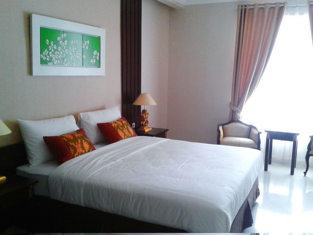 Noola Inn Hotel Bogor 10/43