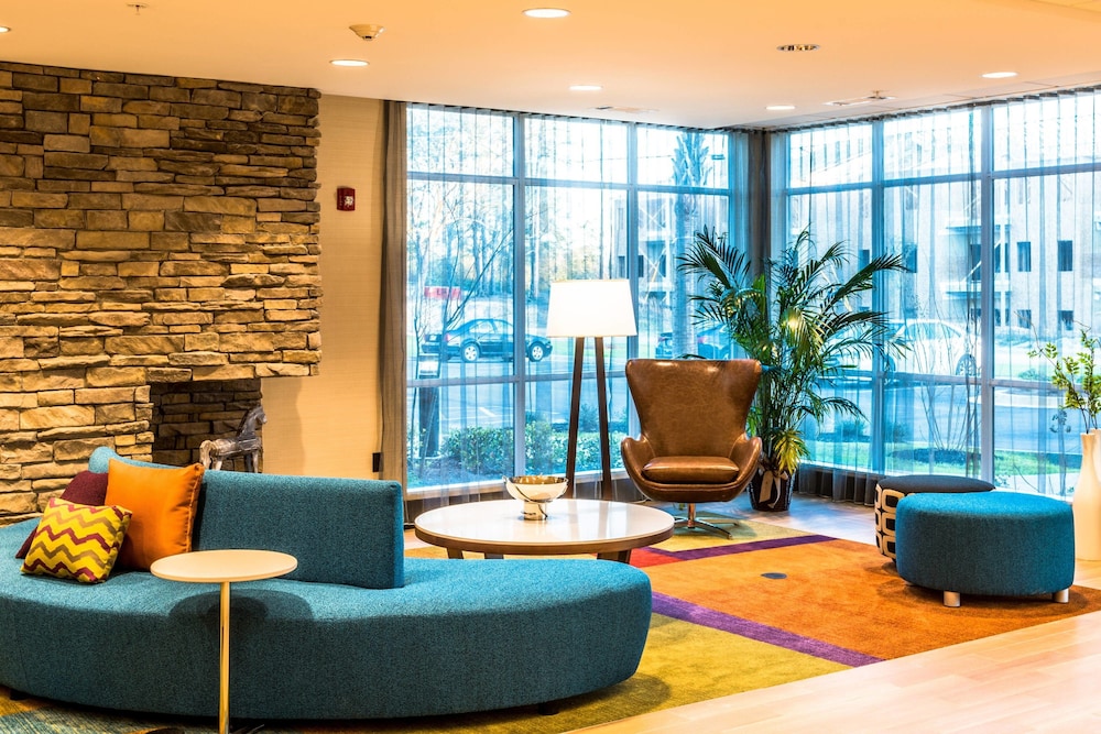 Fairfield Inn Suites Atlanta Fairburn 19/25