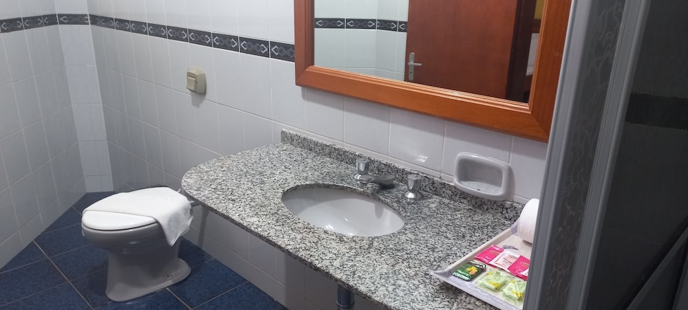 CANZI CATARATAS HOTEL 46/50