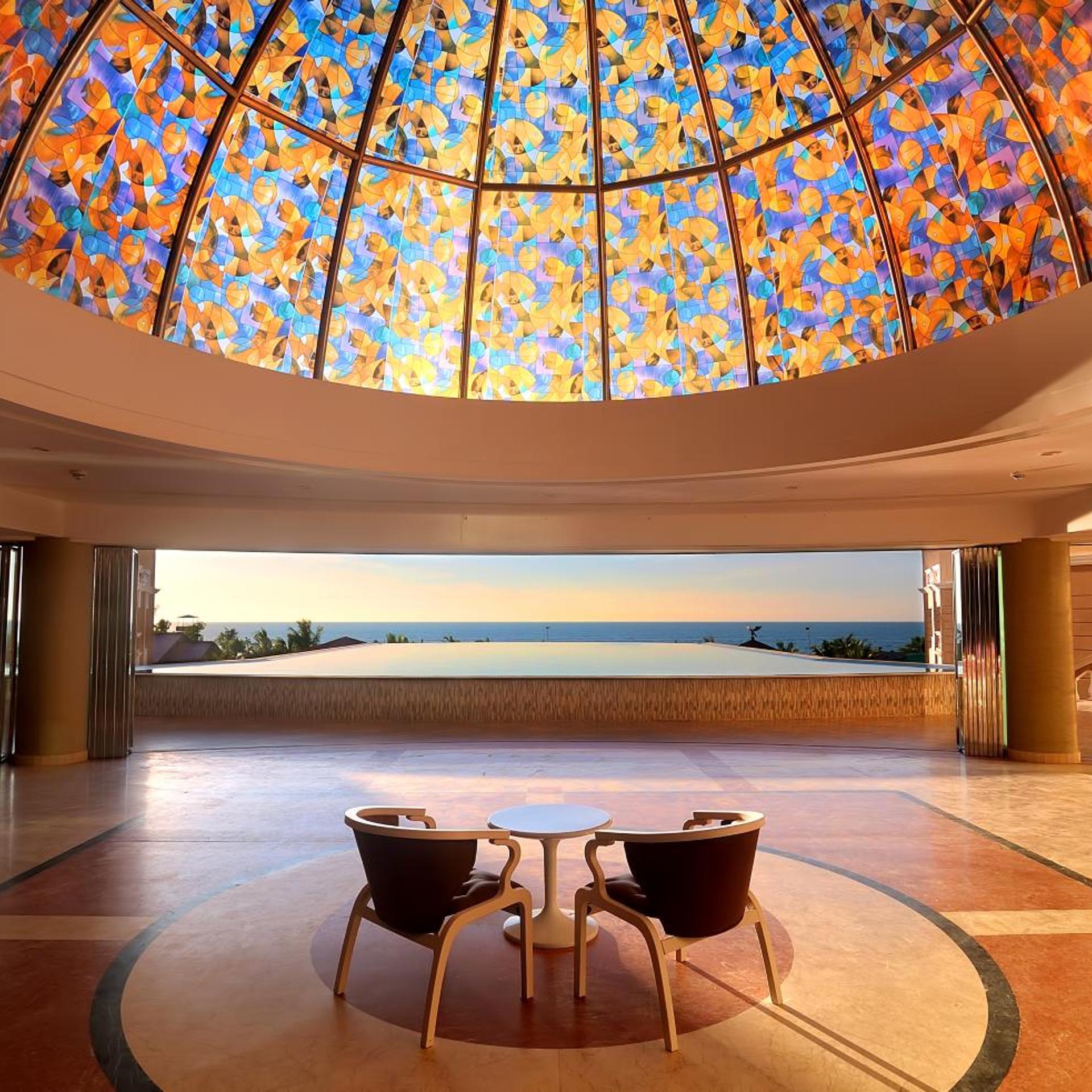 Royal Tulip Sea Pearl Beach Resort & Spa 8/64