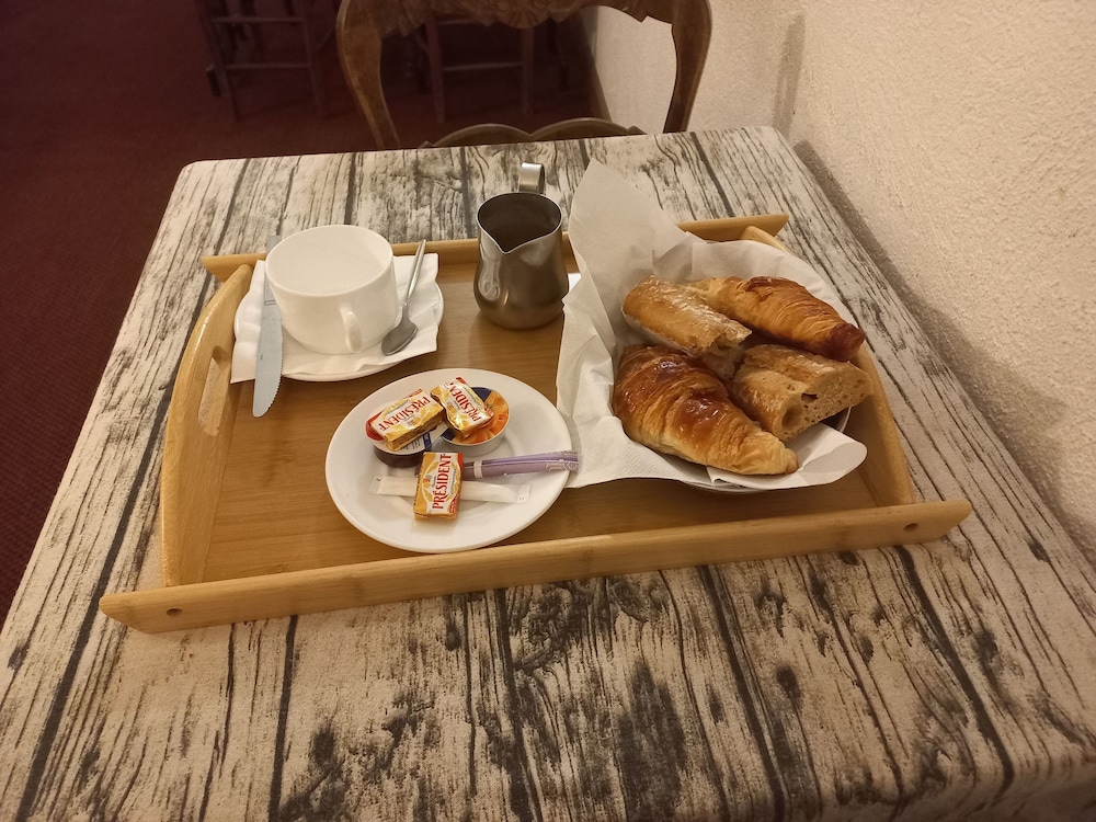 Hotel de Paris Nord 22/33