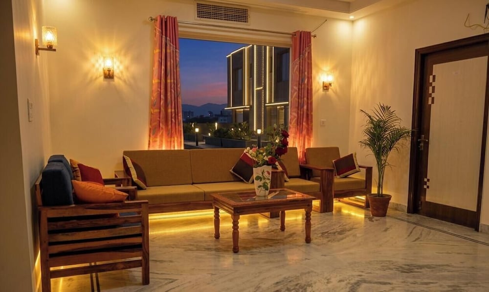 Hotel M Villa 17/23