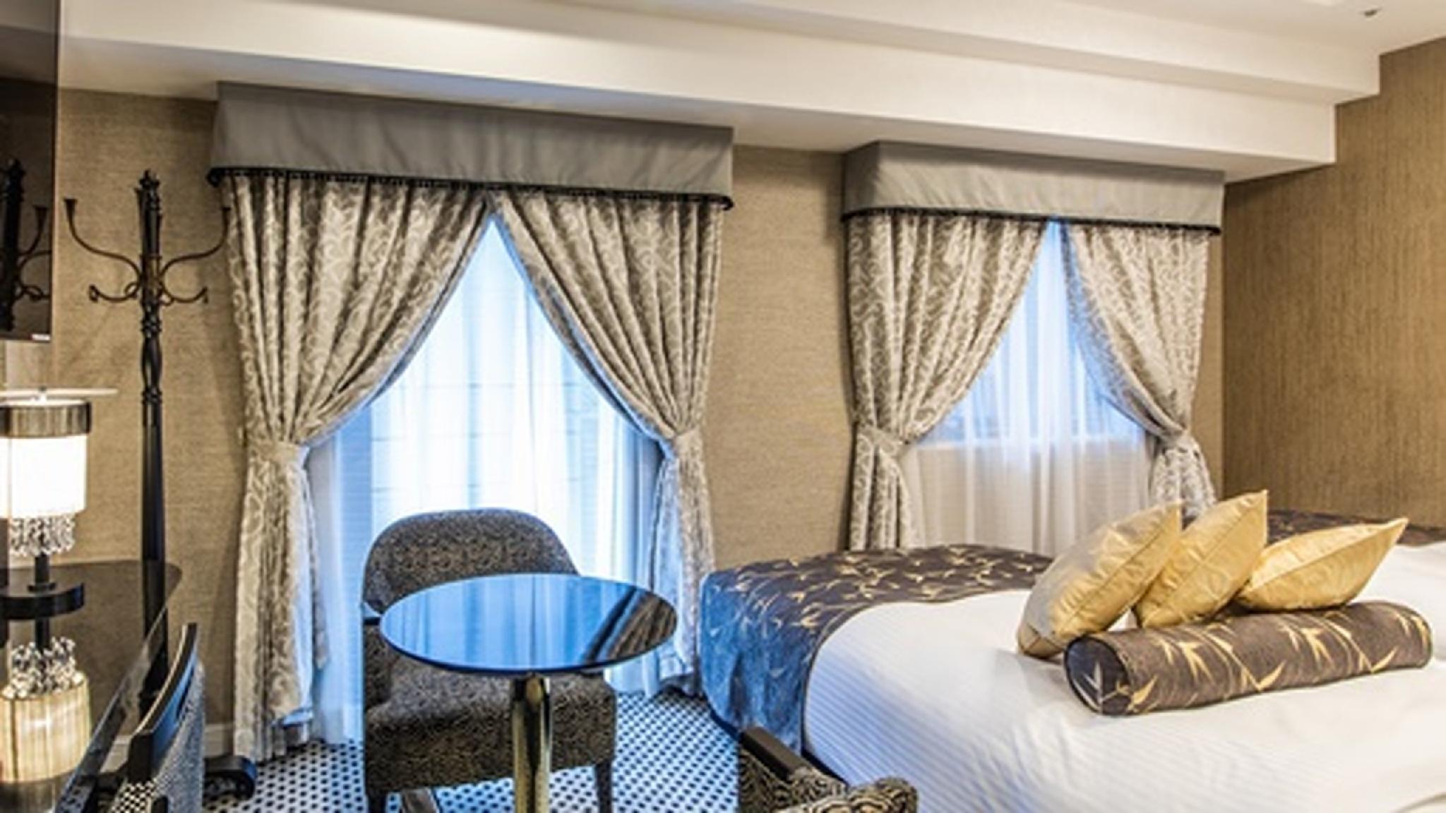 Standard, Twin Beds