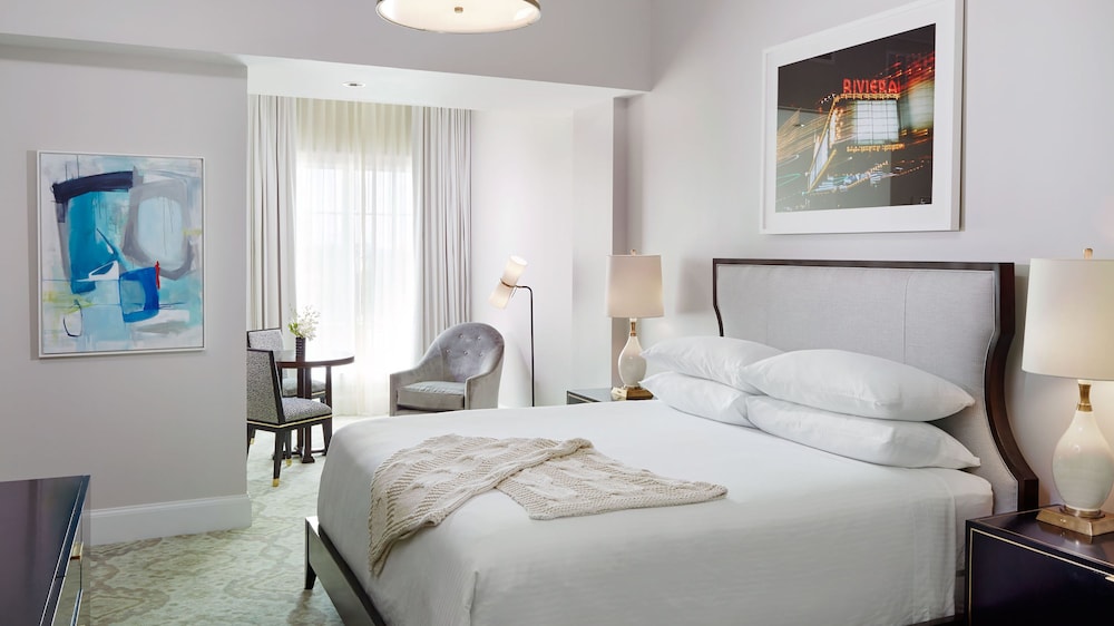 The Spectator Hotel 23/53