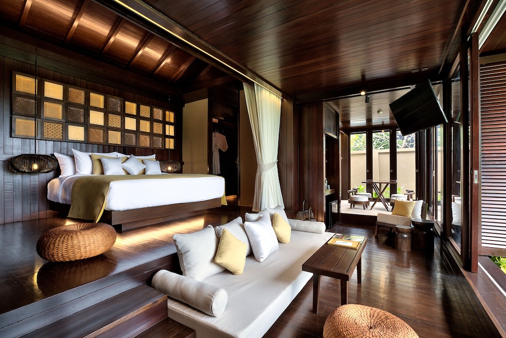 THE SPA RESORT 13/50