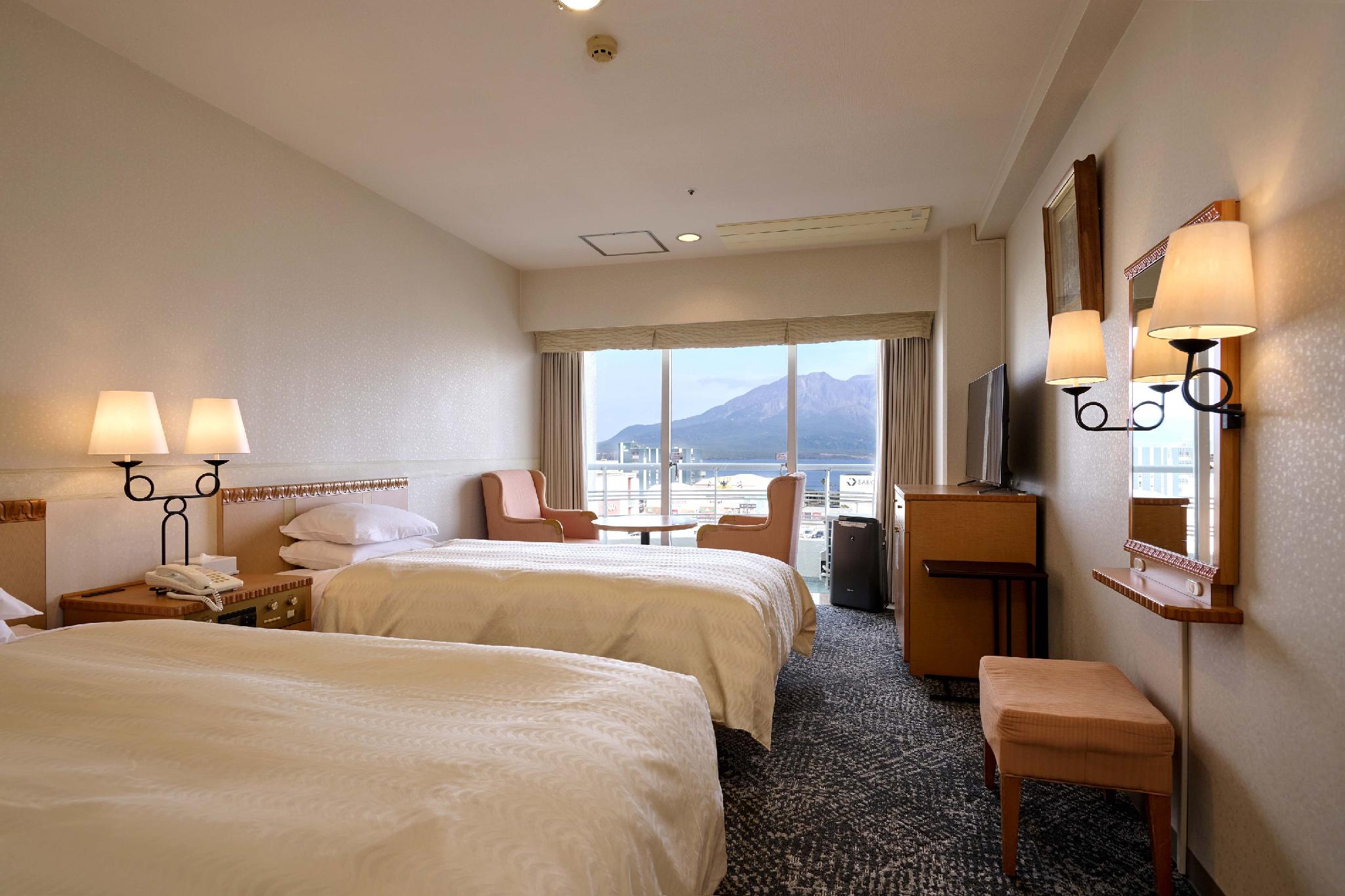 Standard, Twin Beds, Scenic View