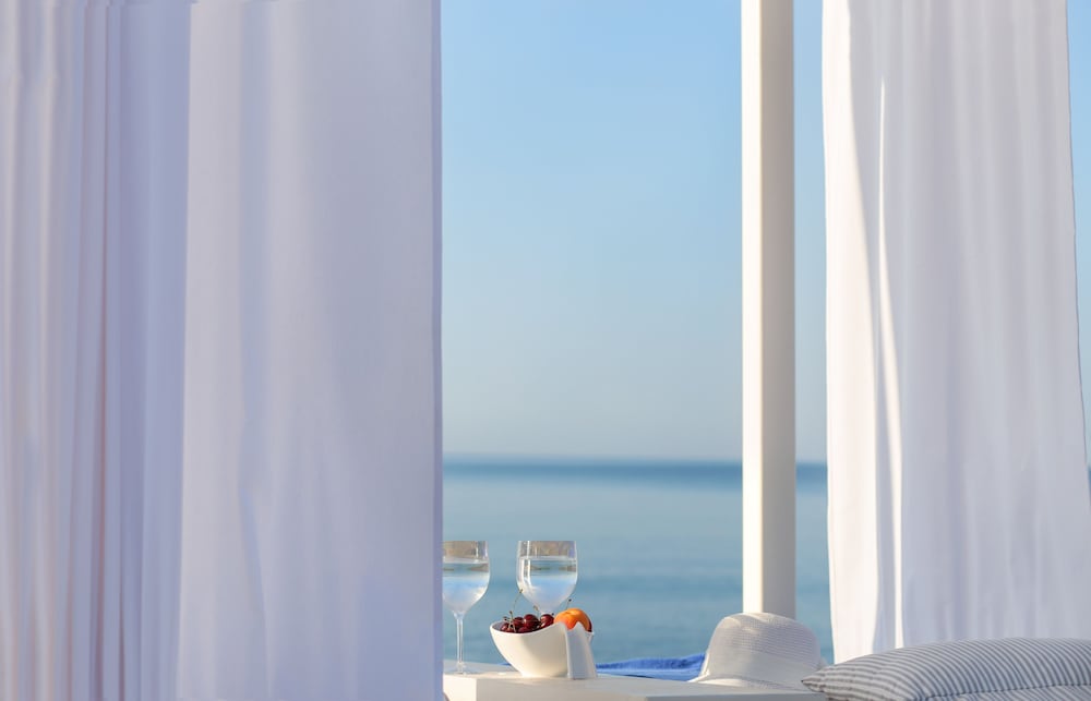 Mareggio Exclusive Residences And Suites 42/50