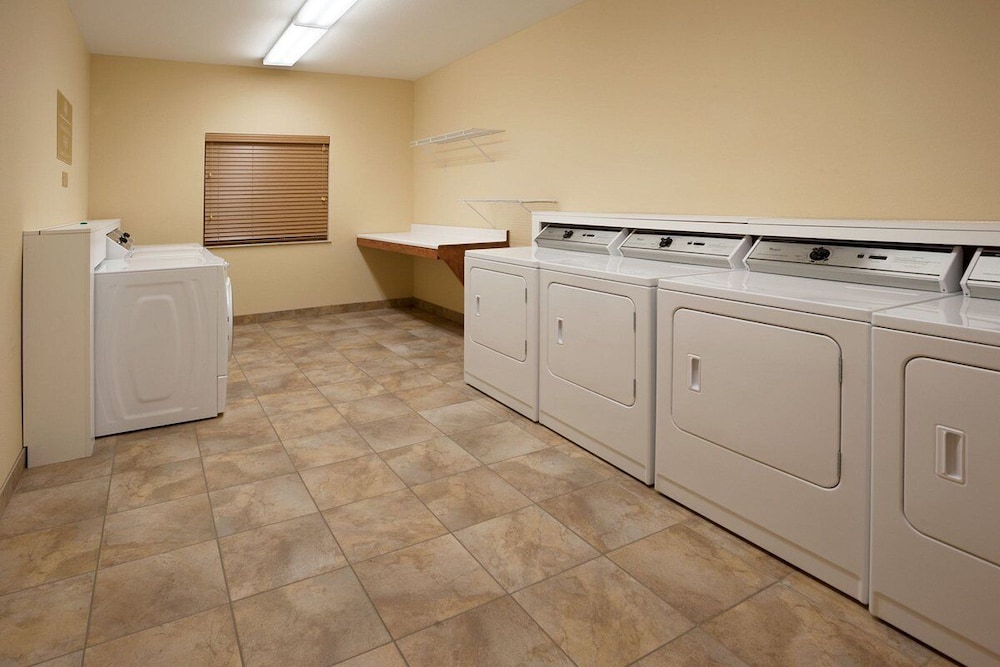 Woodland Suites (ex. Candlewood Suites Weatherford) 35/35