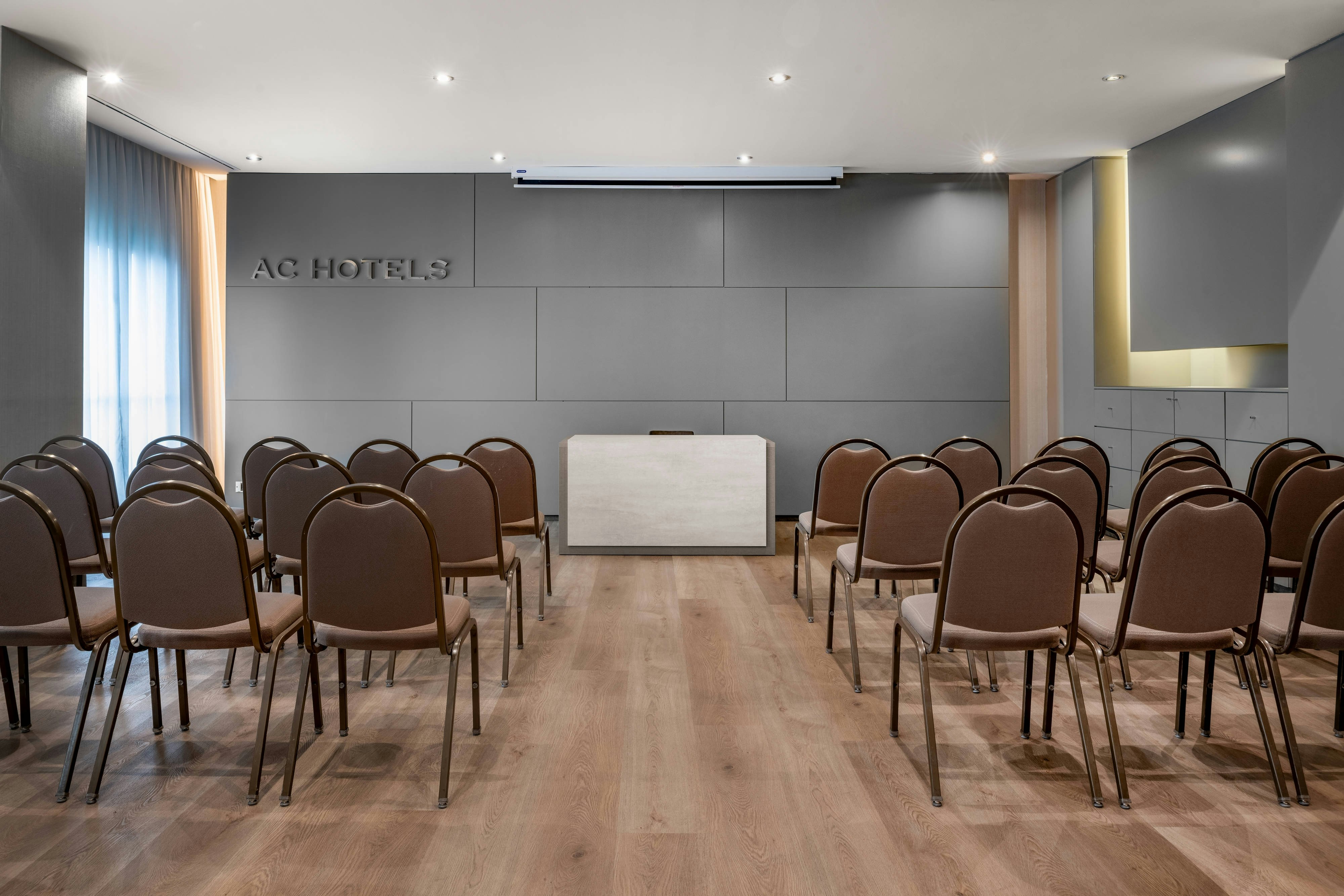 Ac Hotel Oviedo Forum 22/32