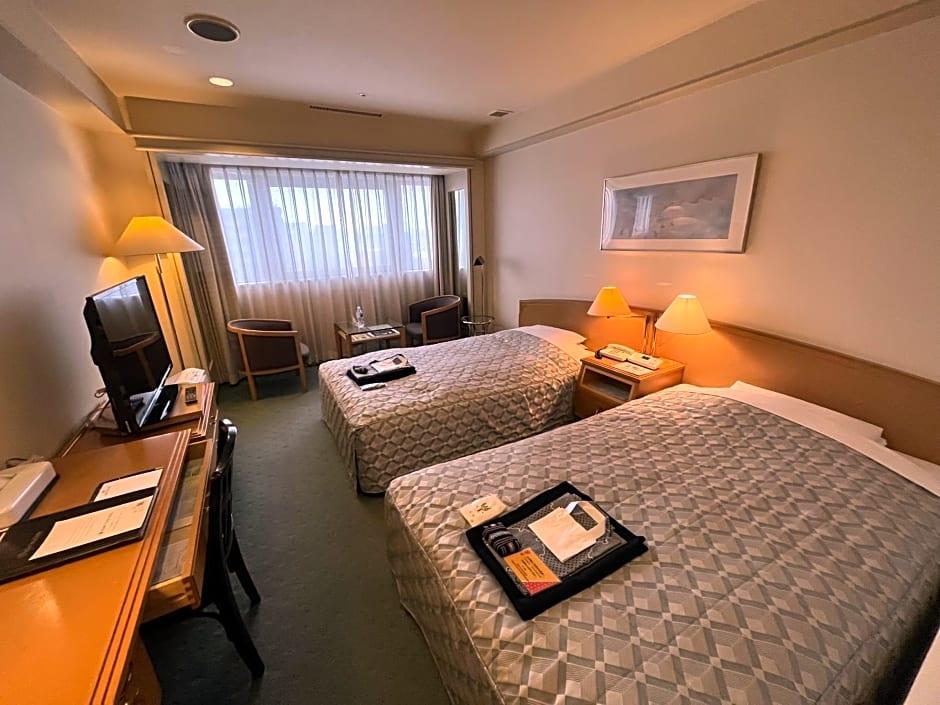 Jasmac Plaza Hotel 7/46