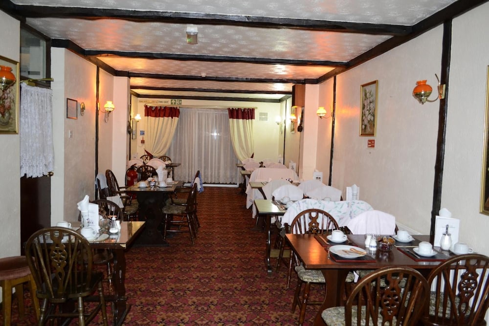 Cranbrook Hotel London 46/55