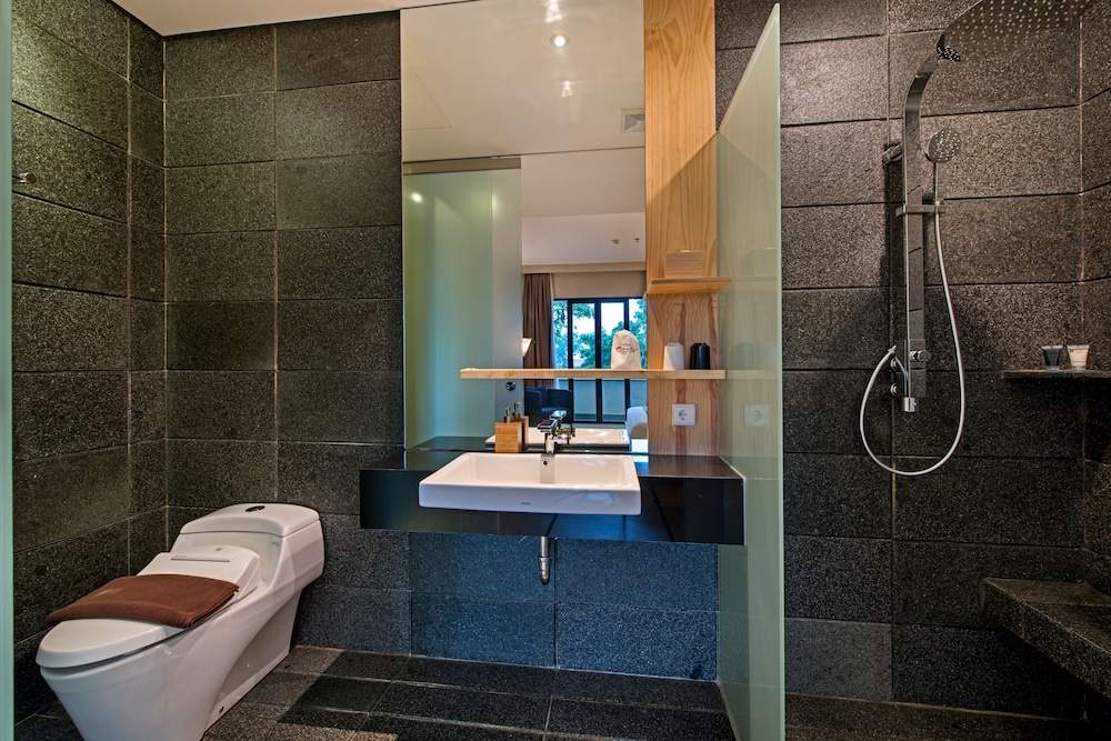 Tama Boutique Hotel 47/50