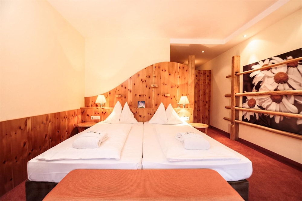 Harmonys Hotel Kirchheimerhof 12/50