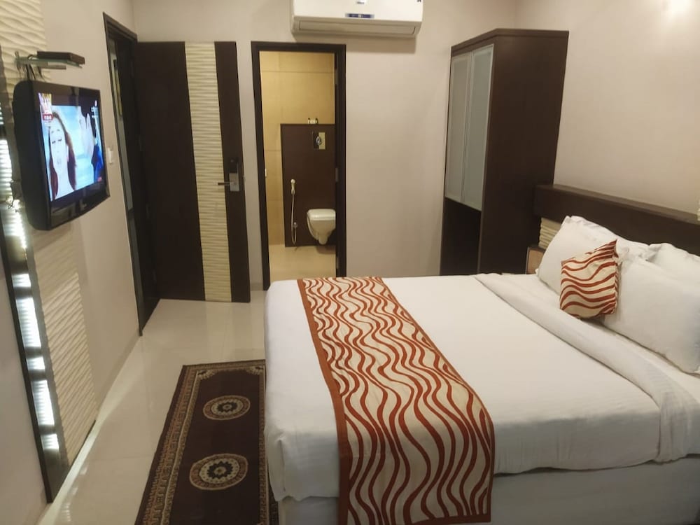 Hotel Shree Narayana 13/28