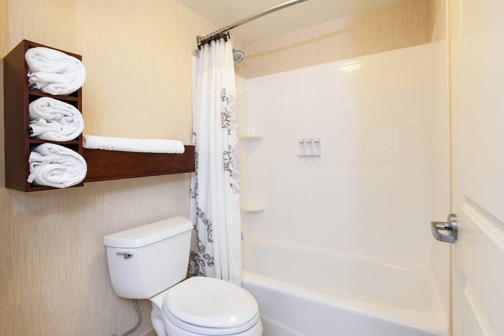 Residence Inn Cincinnati North West Chester 11/41