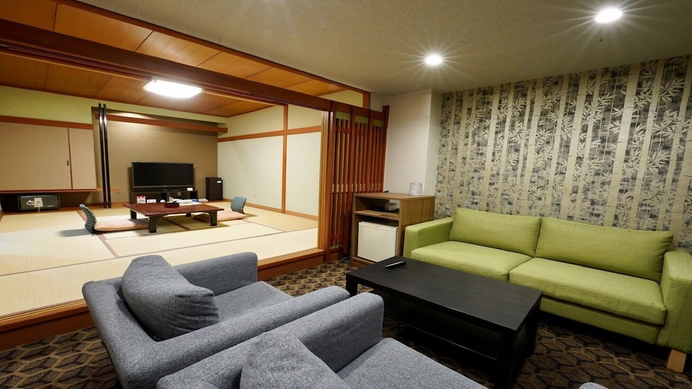 Kisyu Shirahama Onsen Musashi 30/50