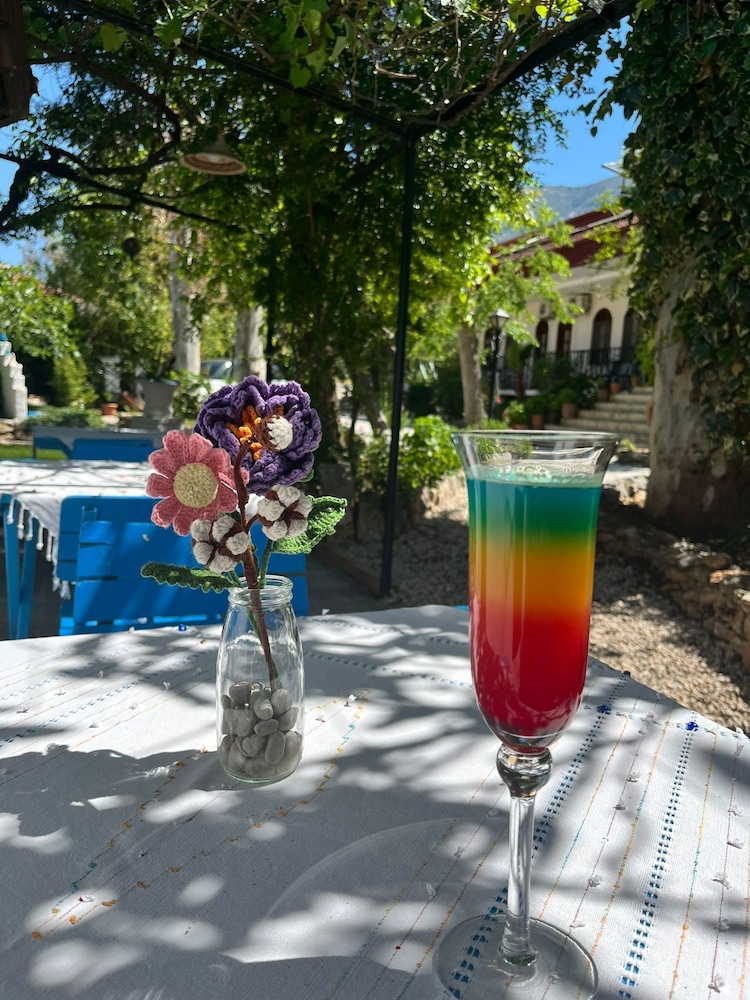 Yakamoz Hotel photo2