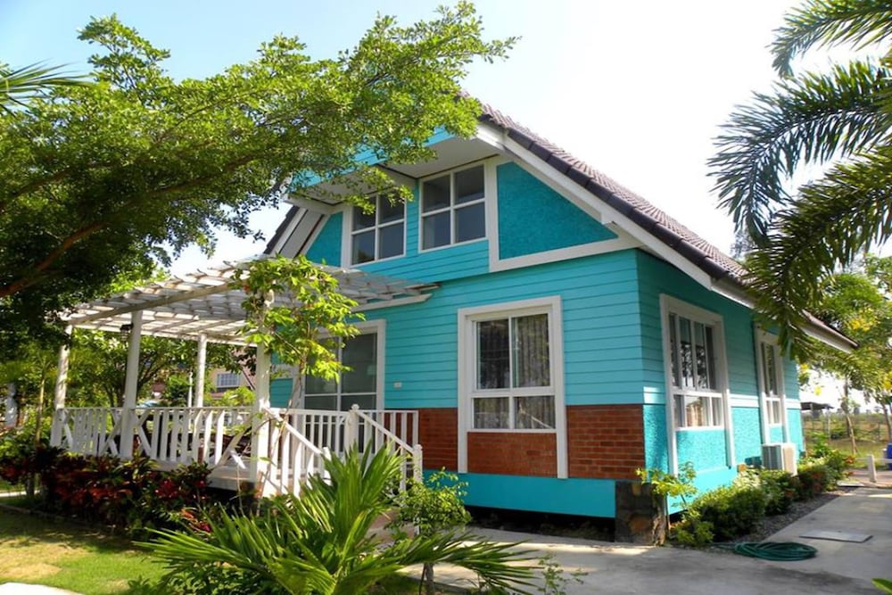 Bangchong Marina Resort 5/50