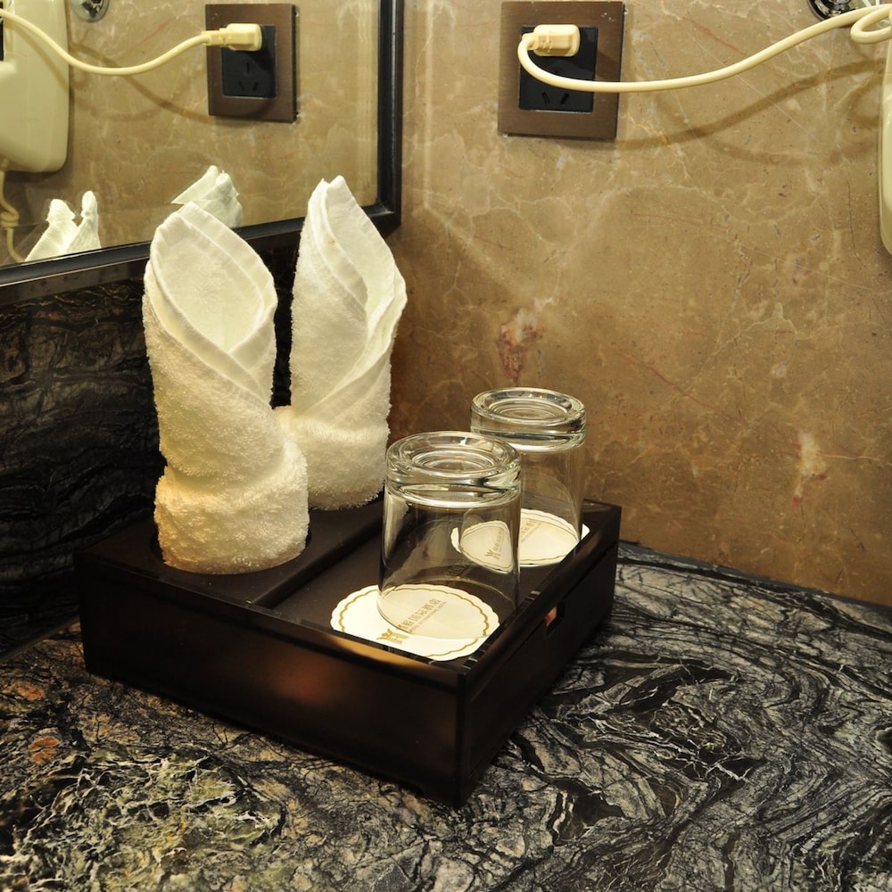 Tong Yu International Hotel 21/39