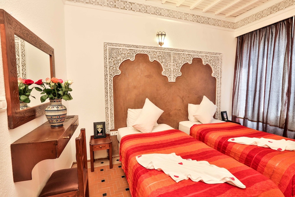 Riad Nakhla 19/62