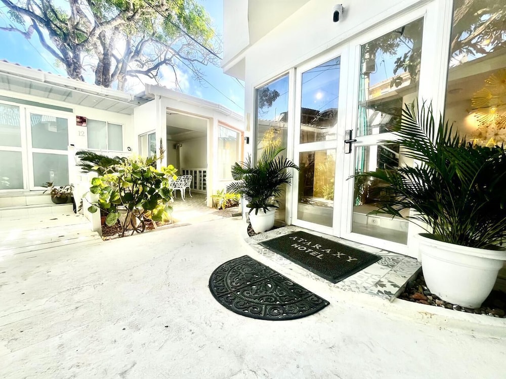 Ataraxy Hotel Boutique 42/50