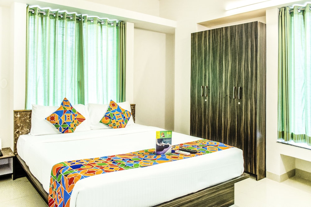 Fabhotel Ajay Inn Viman Nagar 10/37