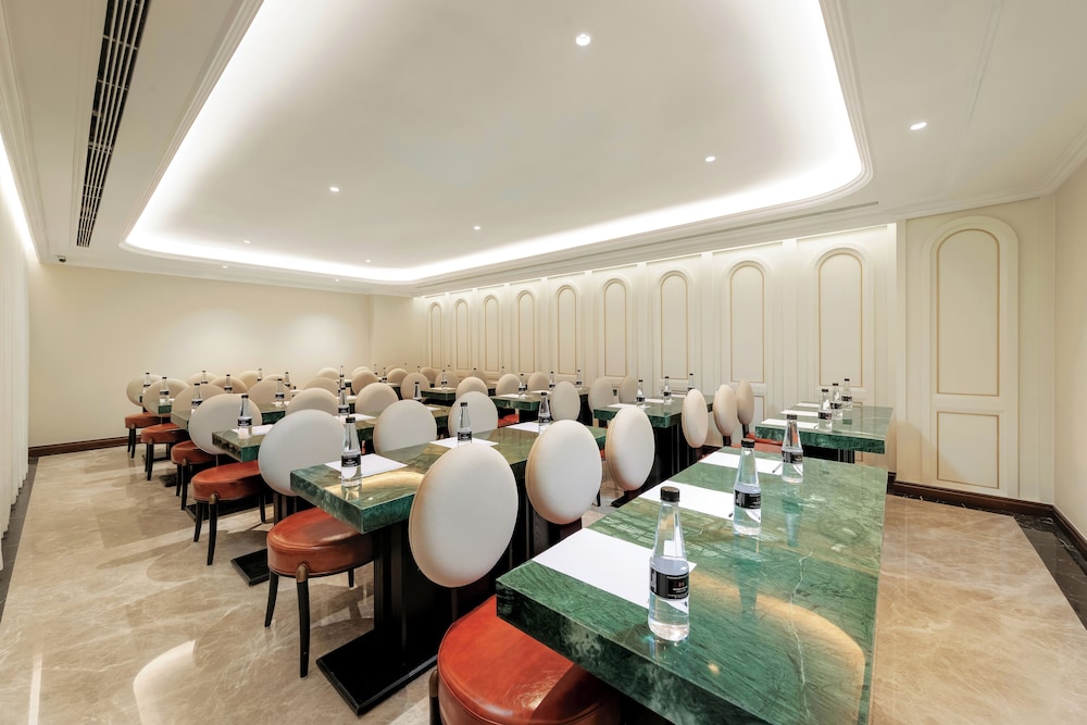 Heritage Hamlong Hotel & Spa 110/115