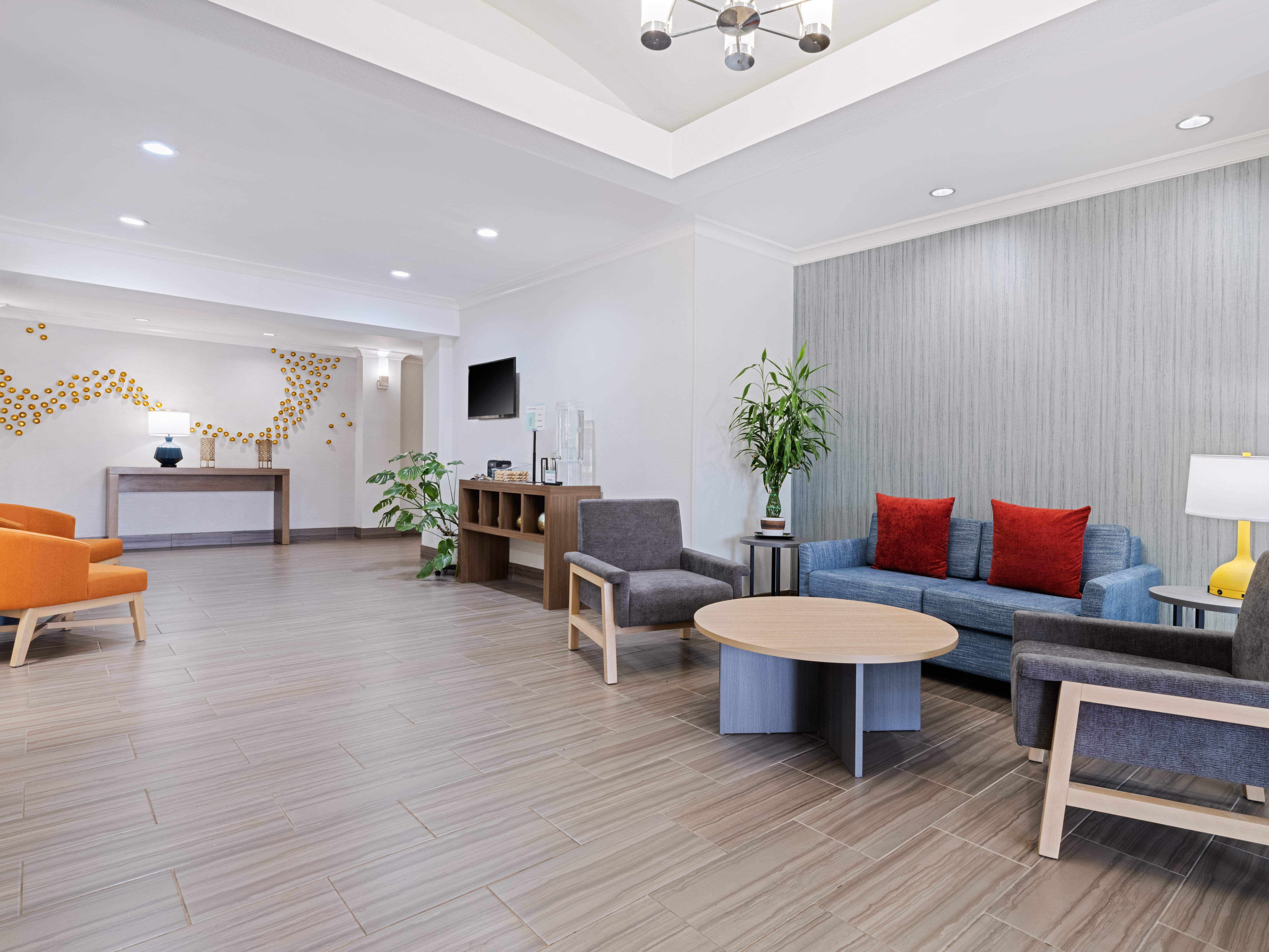 Garner Hotel Longview South by IHG 34/41