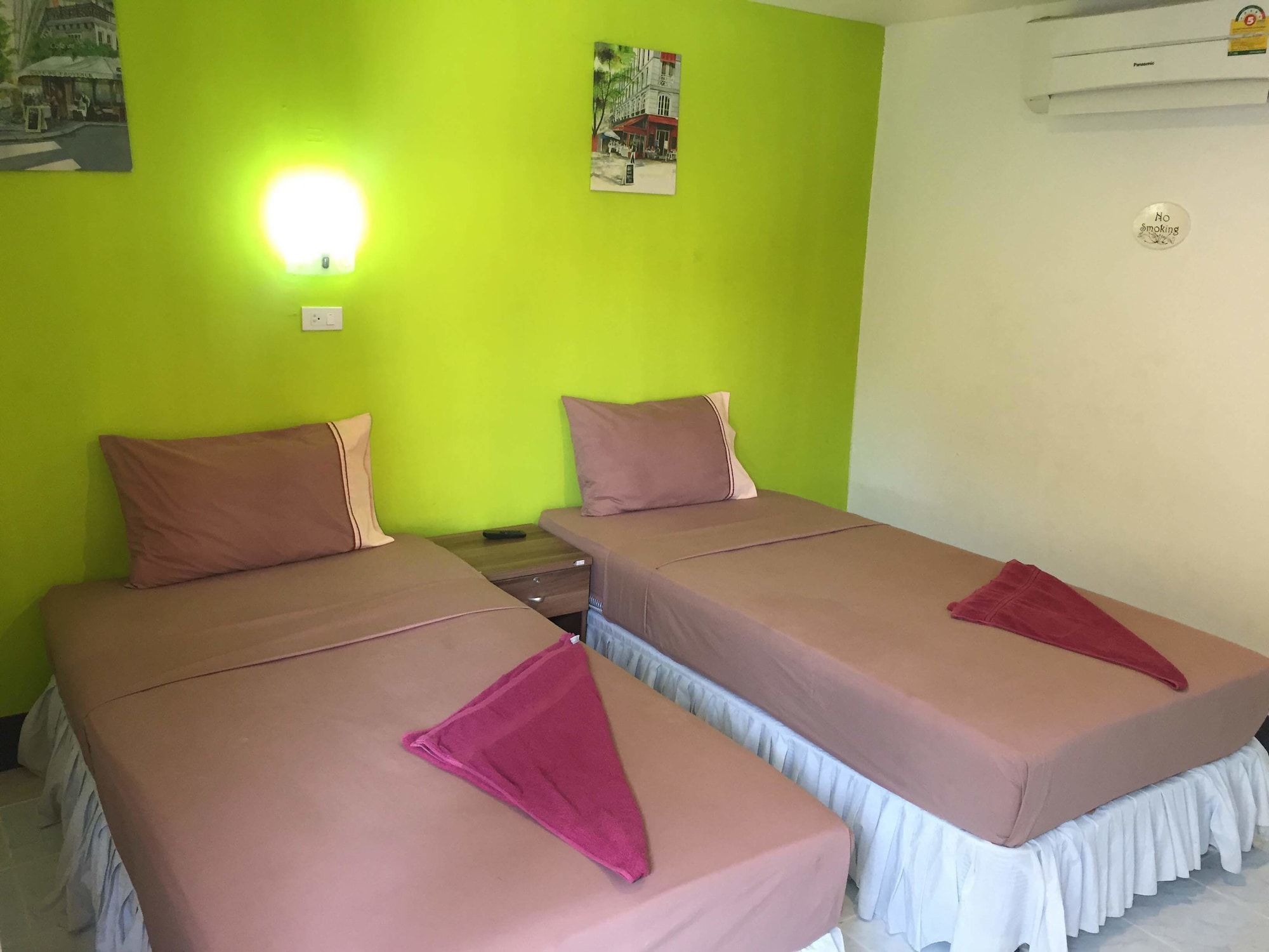 SUPERIOR, TWIN BEDS