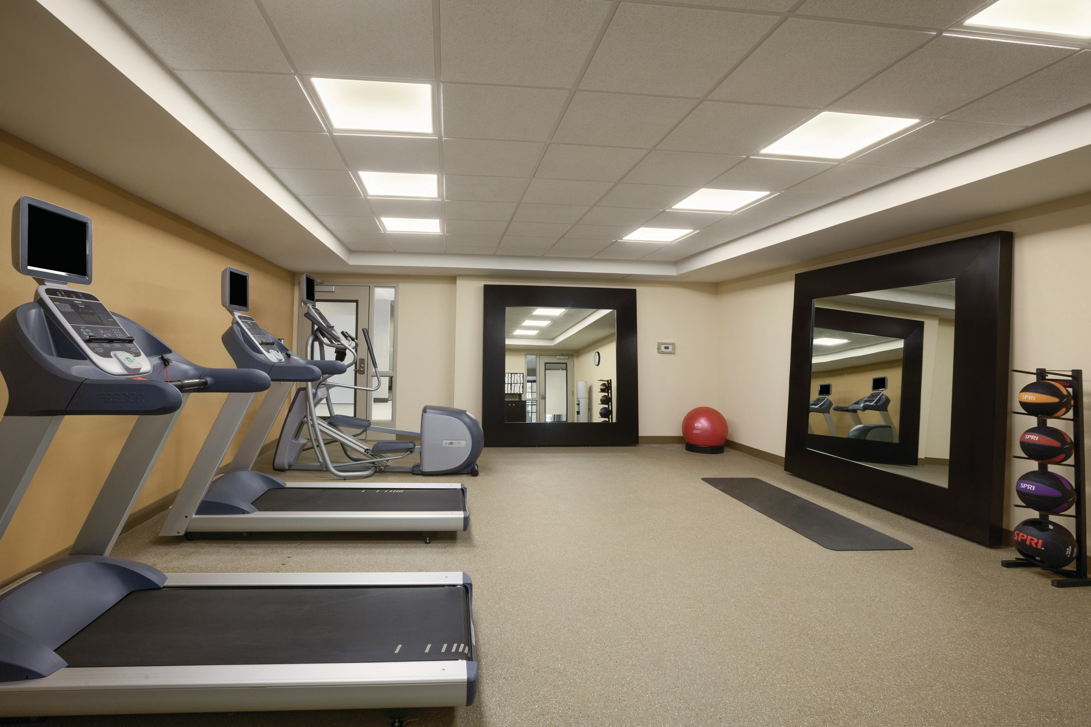 Homewood Suites by Hilton Tucson/St. Philip s Plaza Univ 22/48