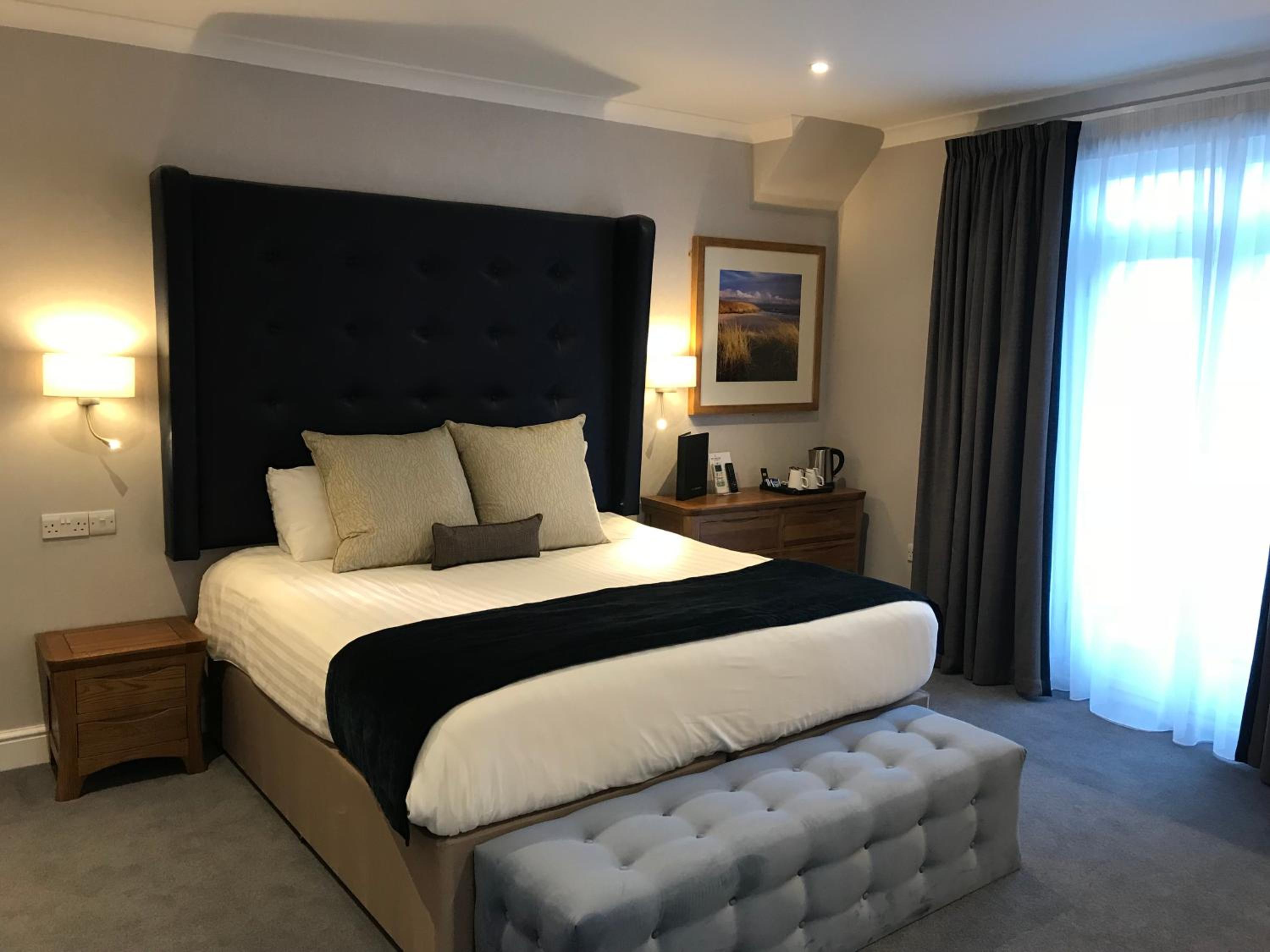 Heywood Spa Hotel 3/37