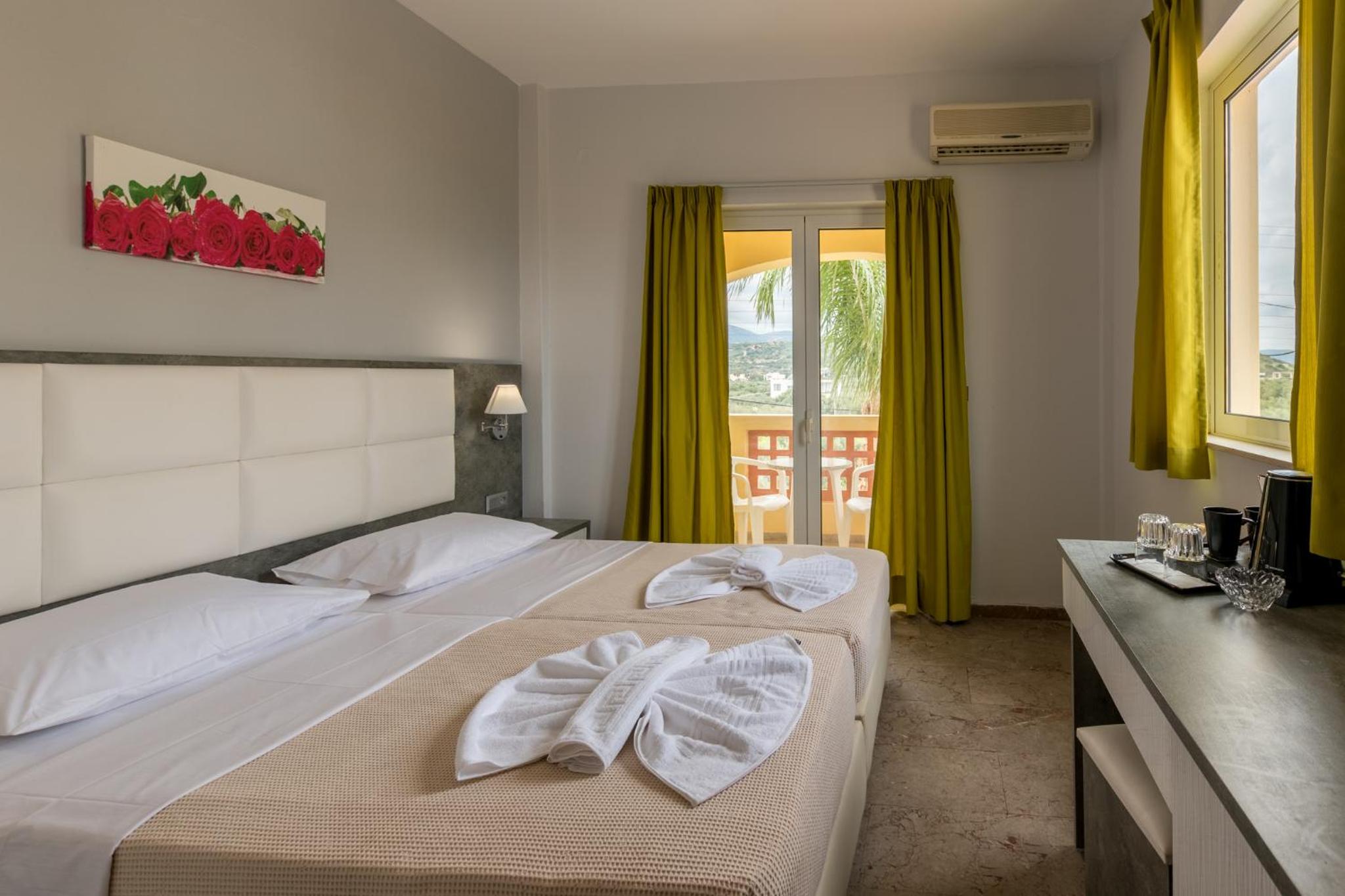 Maria Hotel 6/56