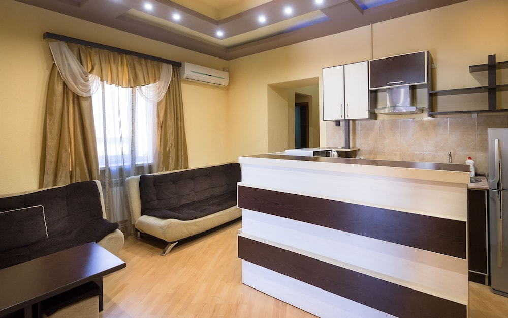 Tatev Apartments 6/43