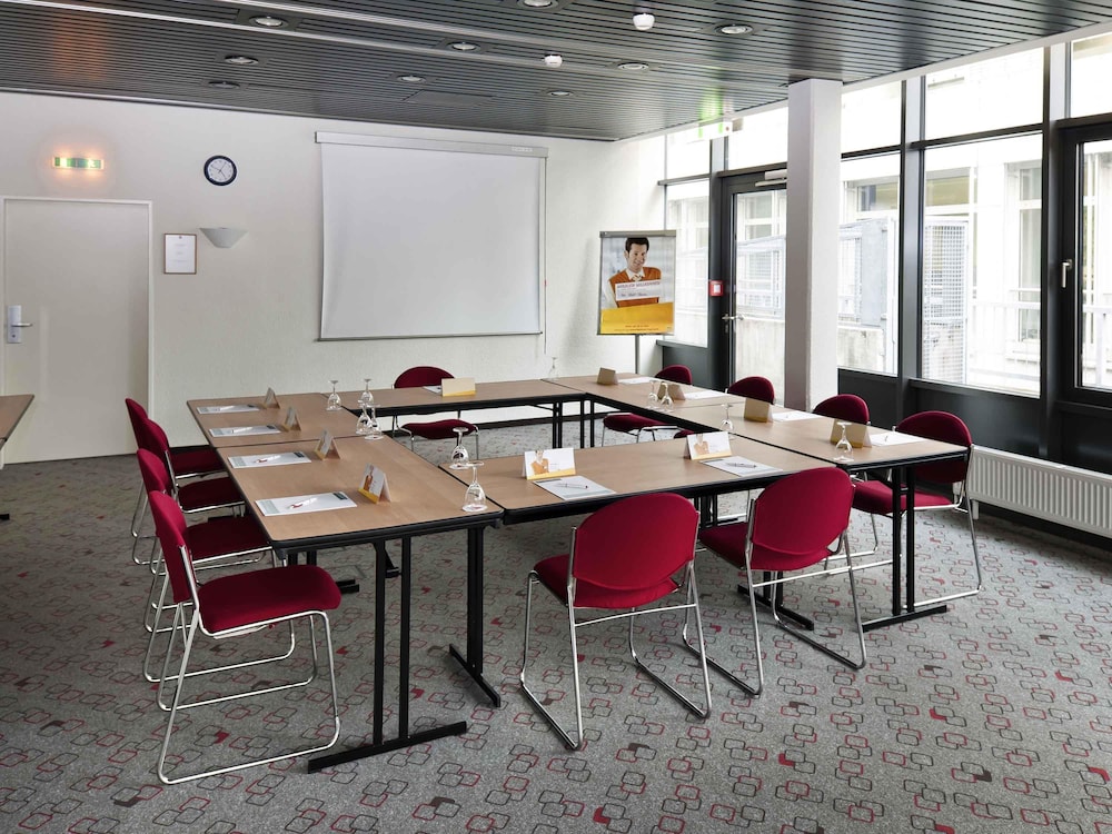 Ibis Augsburg Hauptbahnhof 42/45