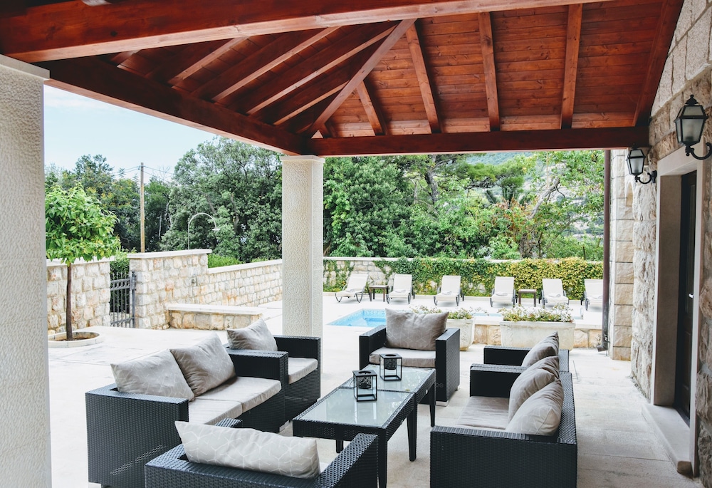 Villa Franica 28/50