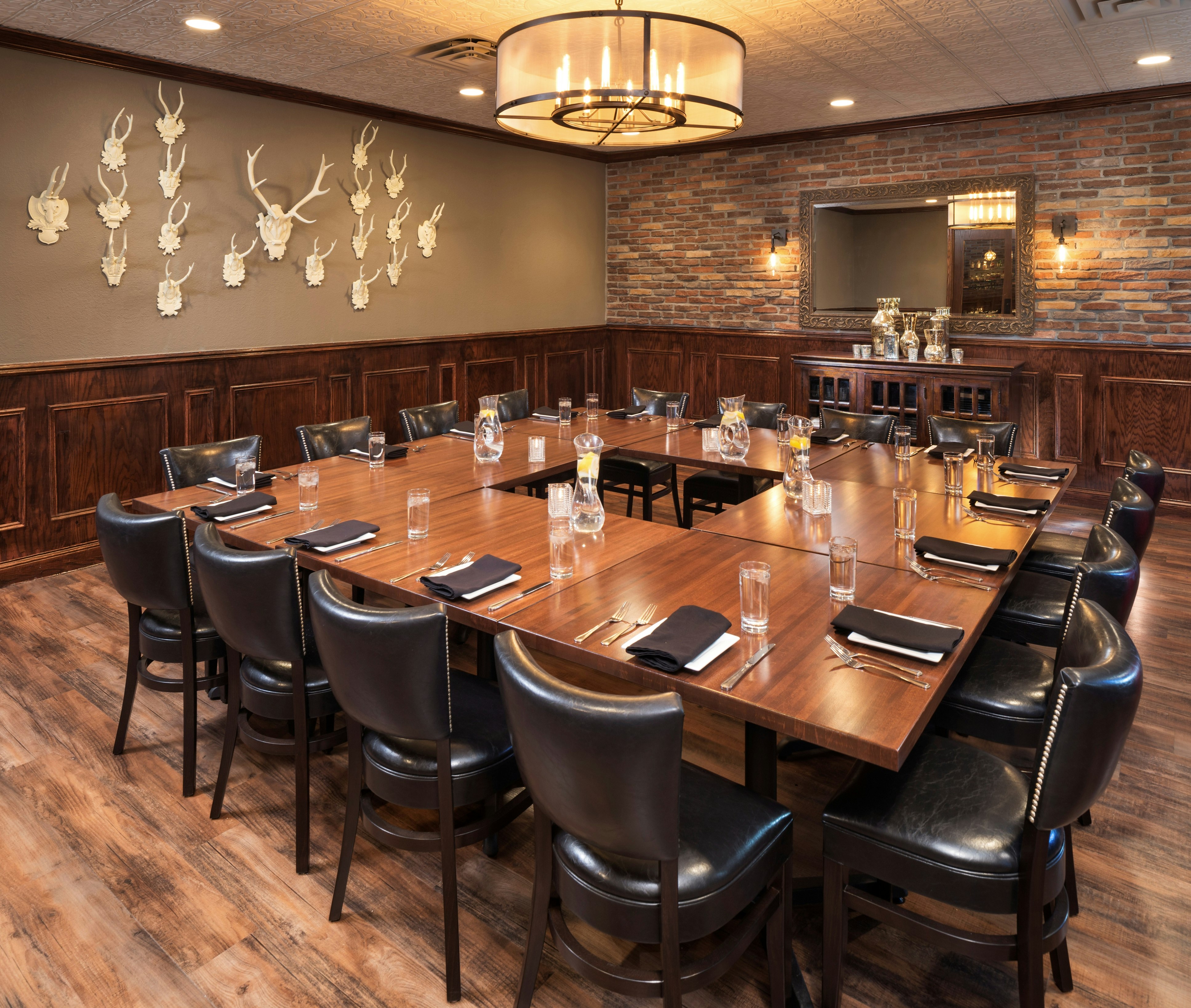 Doubletree By Hilton Roseville Minneapolis 23/40