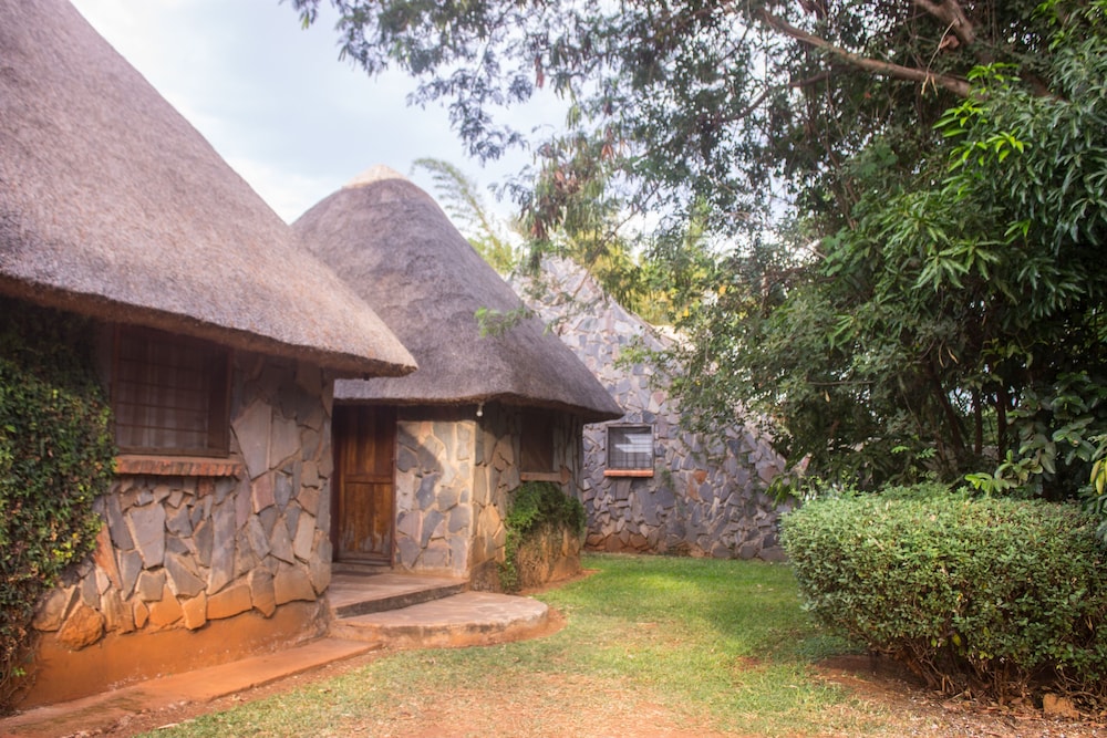 Village Rest Lodge 34/41