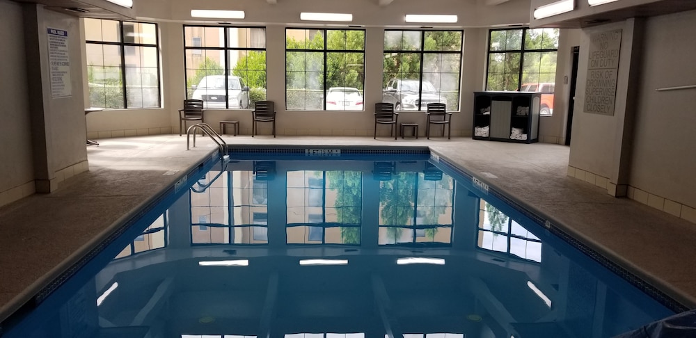 Country Inn and Suites by Radisson Canton, GA 3/21