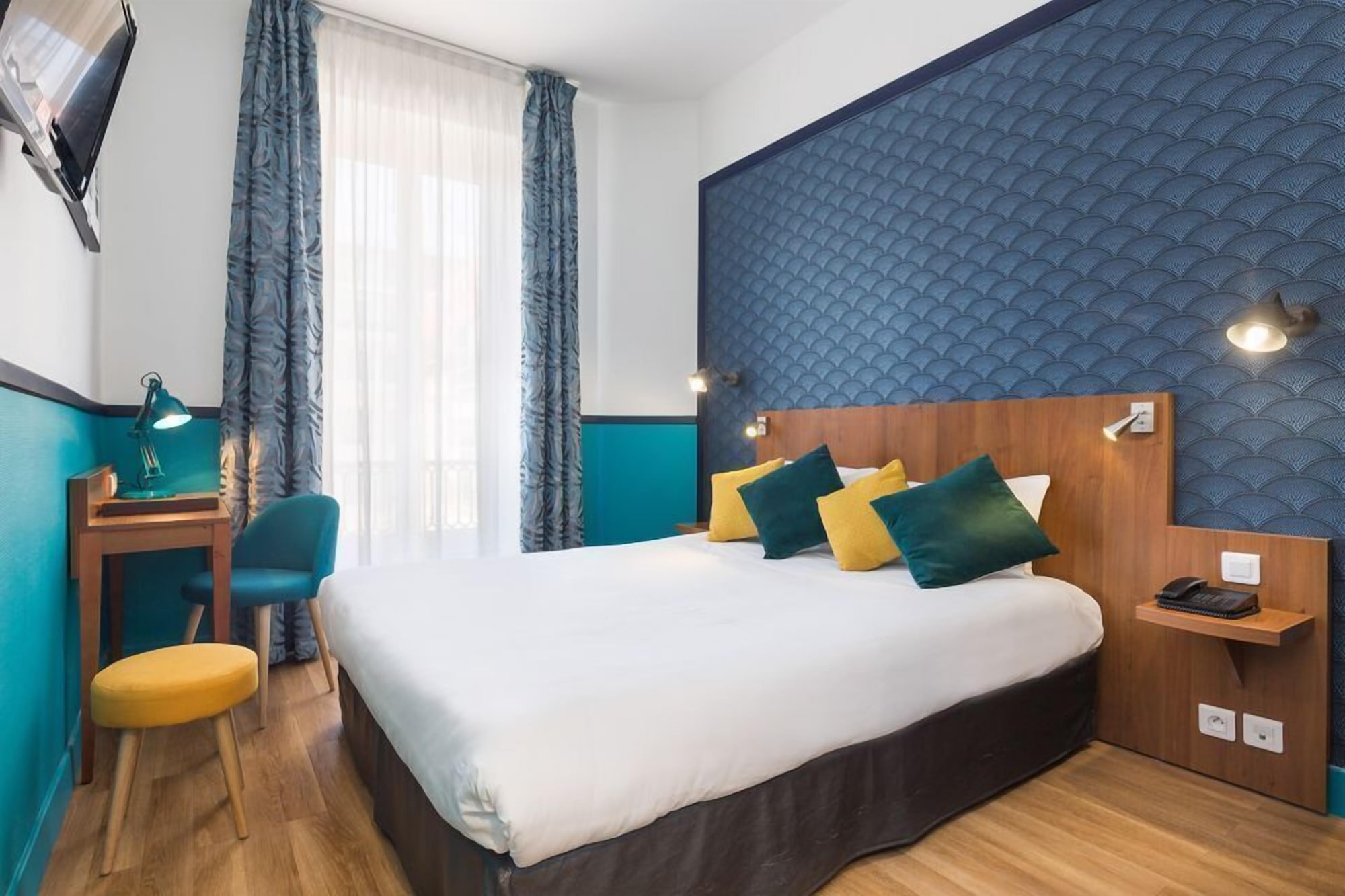 rooms