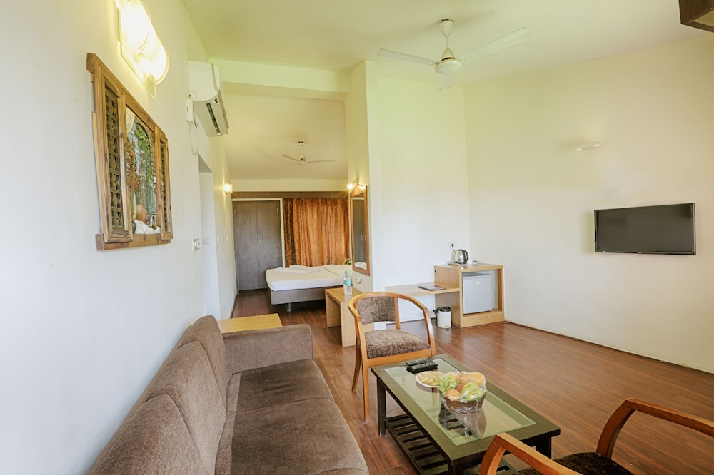 The Byke Old Anchor Beach Resort and Spa 36/64